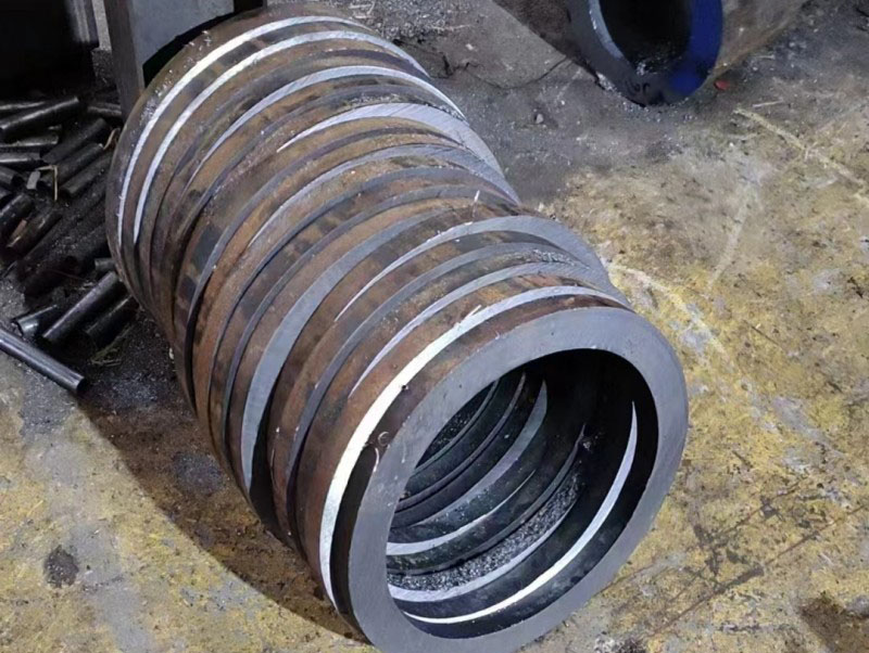 华亭30CrMo无缝钢管切割